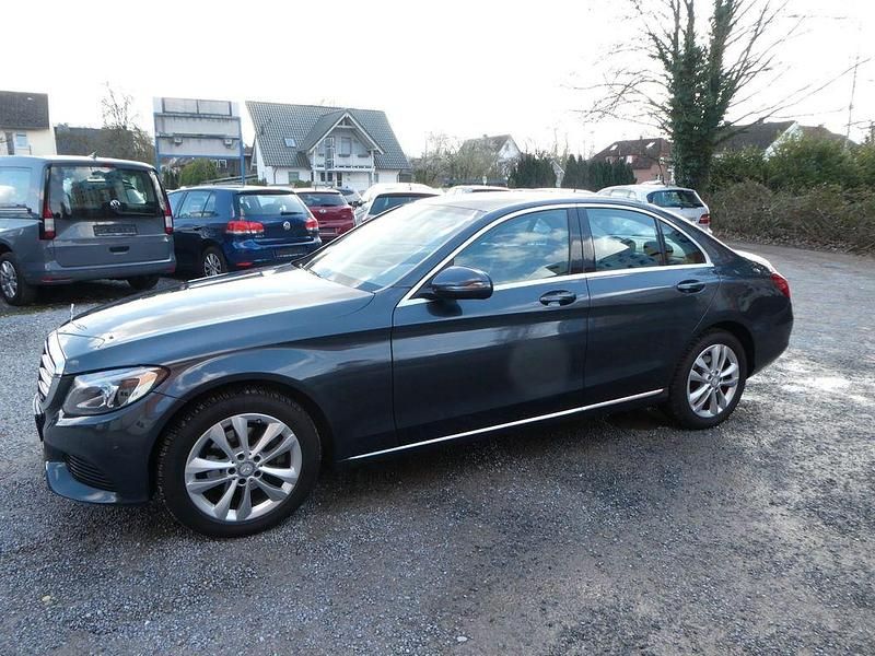 Gebraucht Mercedes C220 170 PS (125 kW) 2016 Grau Limousine