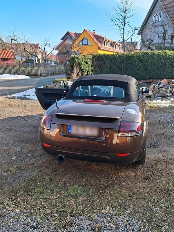 Gebraucht Audi TT 150 PS (110 kW) 2003 Braun Cabrio