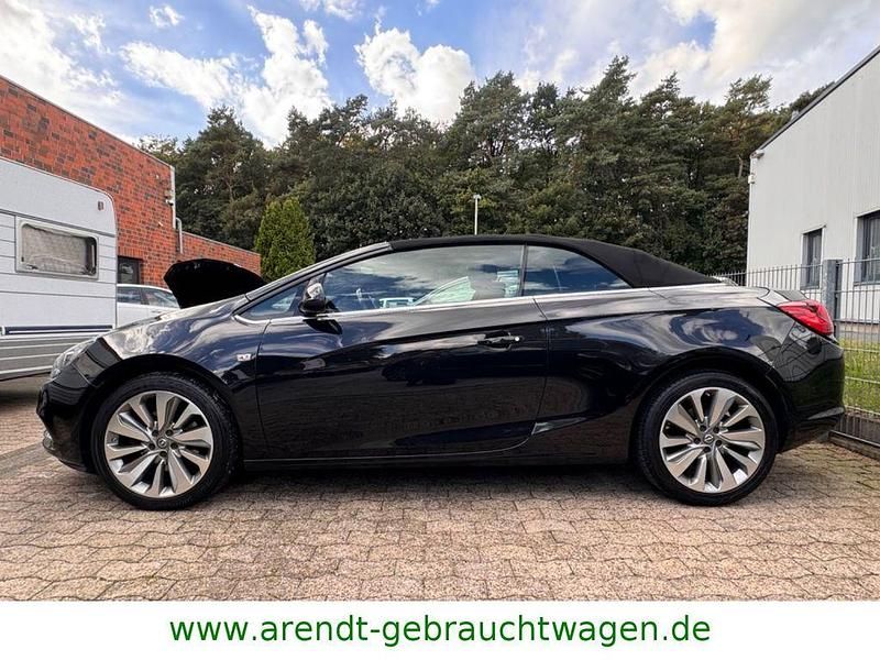 Gebraucht Opel Cascada Innovation 170 PS (125 kW) 2015 Schwarz Cabrio
