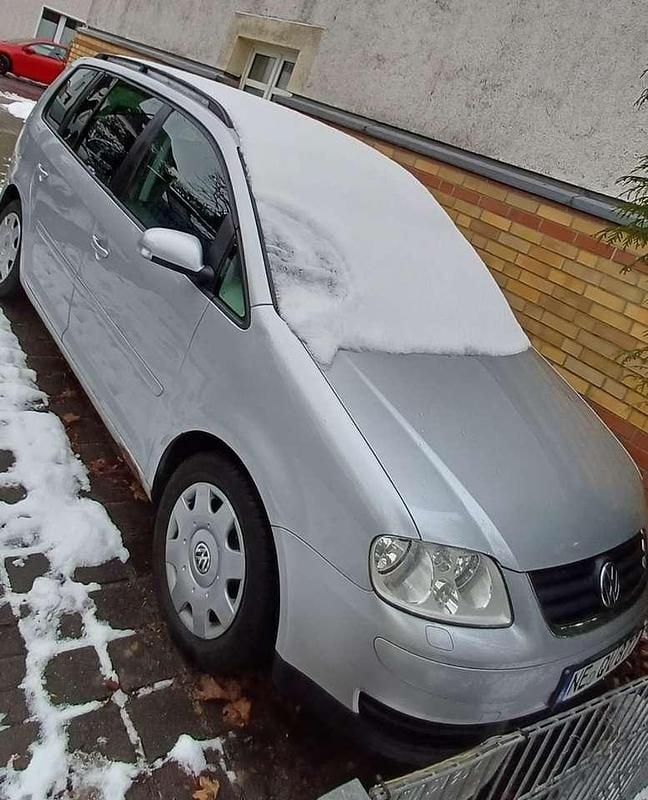 Gebraucht VW Touran Trendline 101 PS (74 kW) 2004 Silber Van / Kleinbus