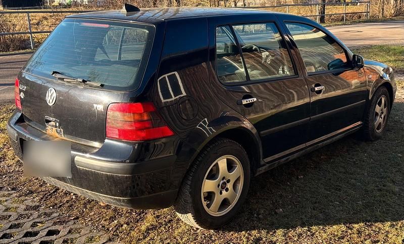 Gebraucht VW Golf IV 101 PS (74 kW) 2002 Schwarz Limousine