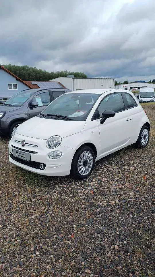 Gebraucht Fiat 500 Basis 69 PS (50 kW) 2024 Weiß Limousine