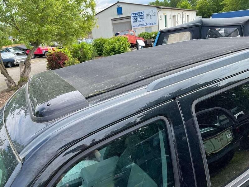 Gebraucht Jeep Cherokee Limited 213 PS (156 kW) 2009 Schwarz SUV