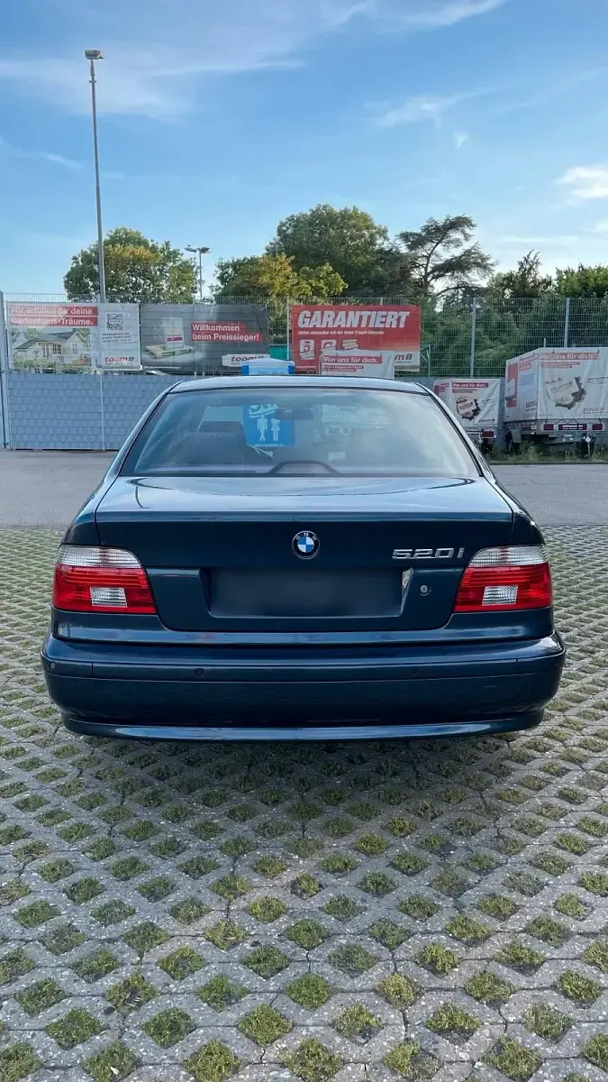 Gebraucht BMW 520 170 PS (125 kW) 2002 Grau Limousine