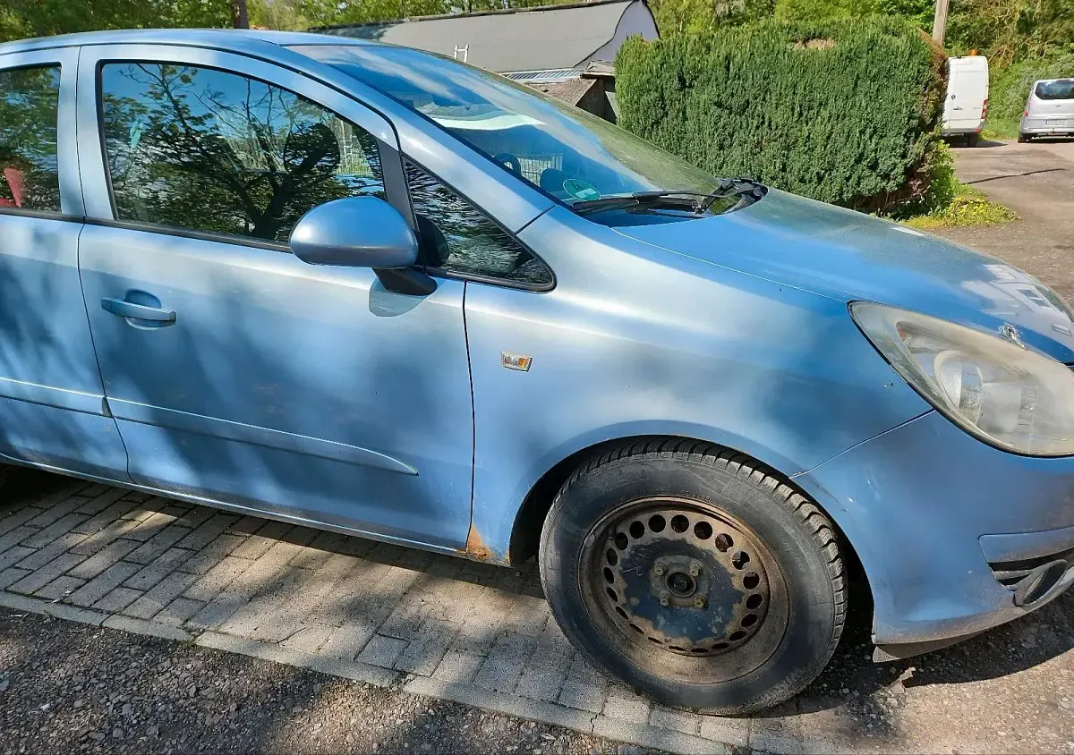 Gebraucht Opel Corsa 83 PS (61 kW) 2000 Blau Kleinwagen
