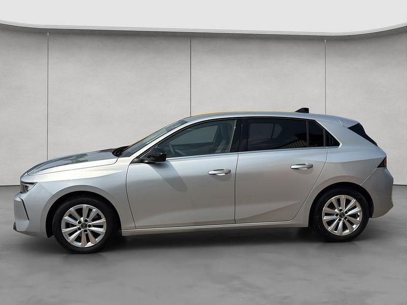 Gebraucht Opel Astra Elegance 131 PS (96 kW) 2023 Schwarz Limousine