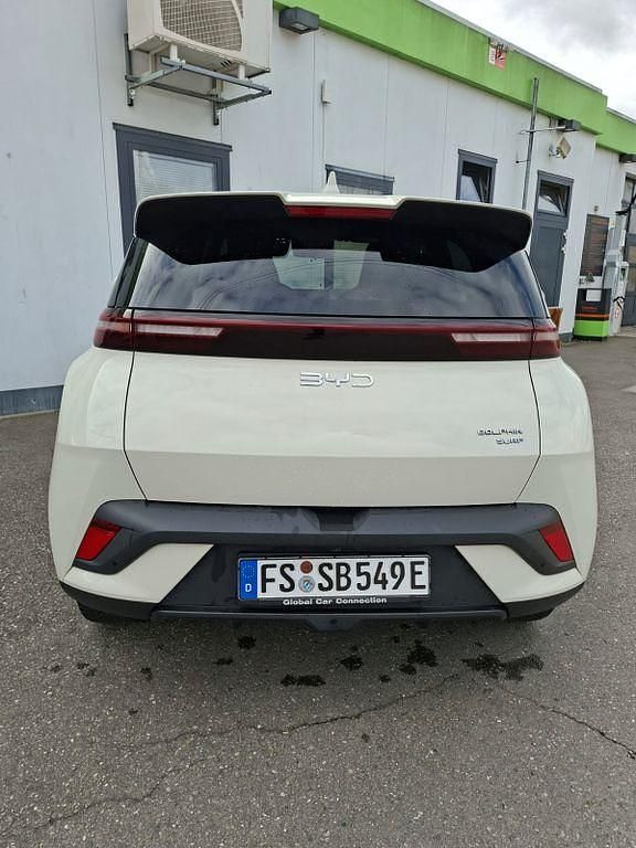 Gebraucht BYD Dolphin Surf Comfort 114 kW (156 PS) 2025 Beige Kleinwagen