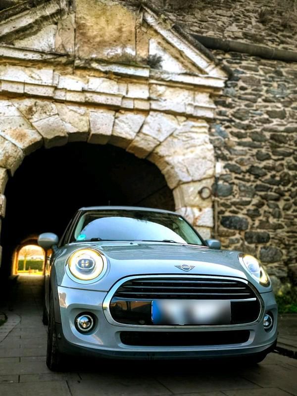 Gebraucht Mini Cooper 136 PS (100 kW) 2019 Grau Kleinwagen