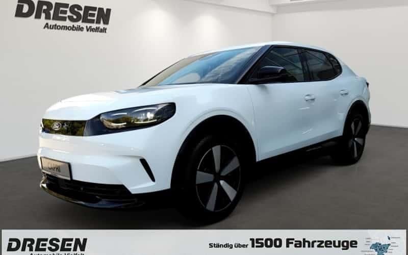 Weiss Neu 2025 Ford Capri Extended Range SUV | 47.750 € (Fairer Preis) - Bild 1/4