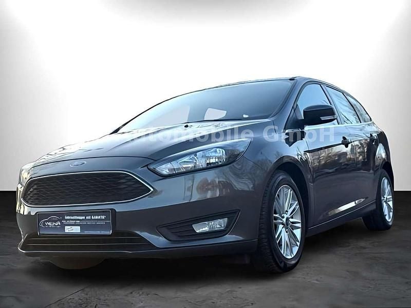 Grau Gebraucht 2018 Ford Focus Kombi | 9.800 € (Superpreis) - Bild 1/4