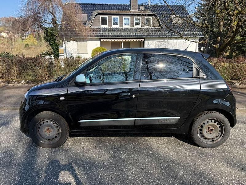 Gebraucht Renault Twingo SE 69 PS (50 kW) 2019 Schwarz Kleinwagen