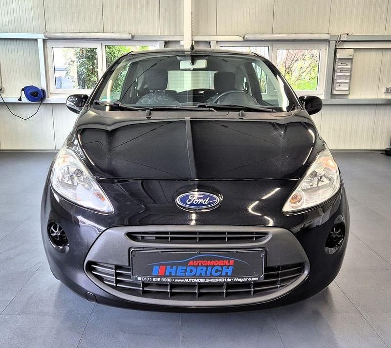 Gebraucht Ford Ka Cool & Sound Edition 69 PS (50 kW) 2015 Schwarz Kleinwagen