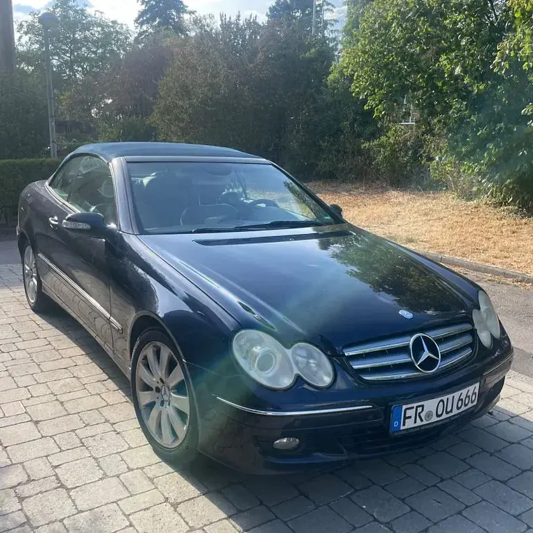 Gebraucht Mercedes CLK350 Elegance 272 PS (200 kW) 2005 Blau Cabrio
