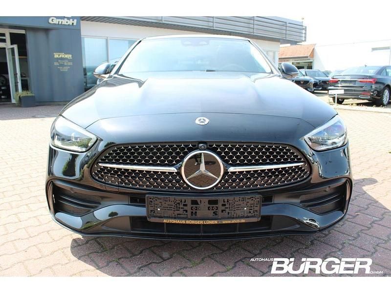 Gebraucht Mercedes C200 AMG 204 PS (150 kW) 2024 Schwarz Limousine