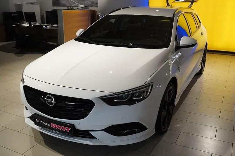 Gebraucht Opel Insignia Exklusiv 170 PS (125 kW) 2018 Weiß Kombi