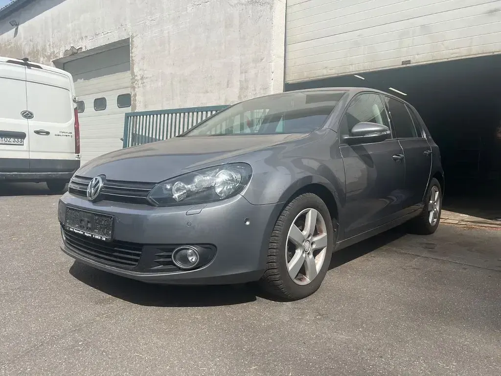 Używany VW Golf VI Team 160 KM (117 kW) 2010 Hatchback