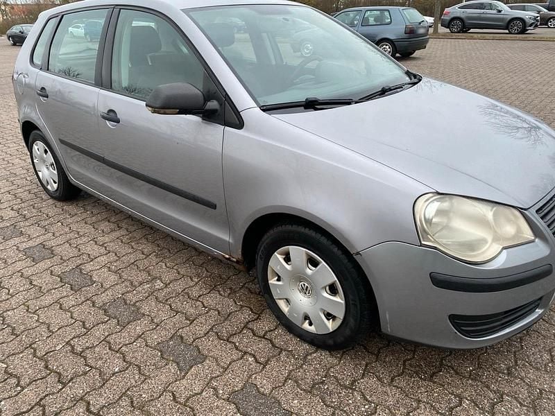 Gebraucht VW Polo 64 PS (47 kW) 2007 Grau Kleinwagen