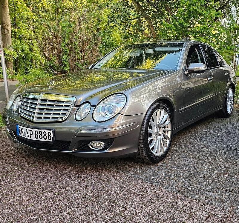 Gebraucht Mercedes E280 Classic 190 PS (139 kW) 2007 Limousine