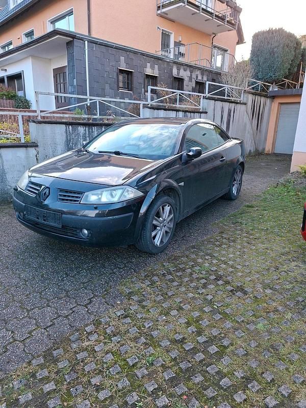 Schwarz Gebraucht 2004 Renault Mégane Cabriolet Cabrio | 1.399 € (Fairer Preis) - Bild 1/4