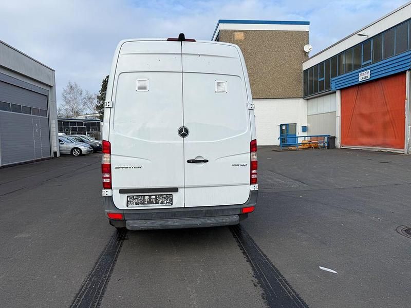 Gebraucht Mercedes Sprinter 129 PS (94 kW) 2014 Weiß Van