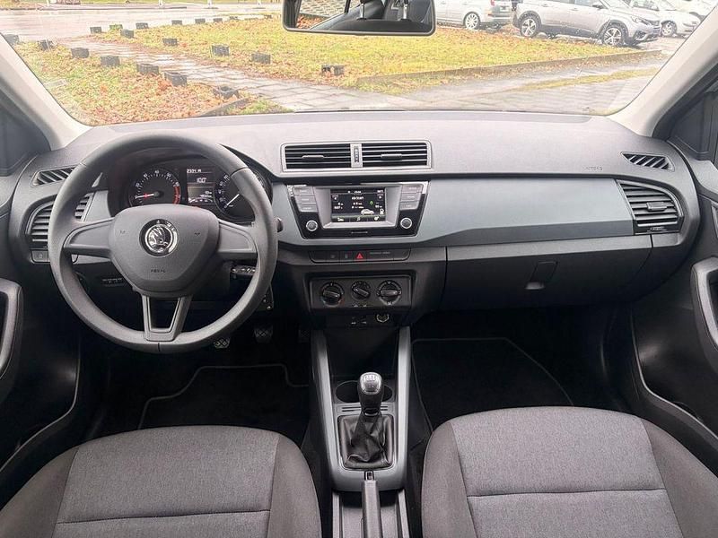 Gebraucht Skoda Fabia Cool Plus 95 PS (69 kW) 2018 Silber Limousine