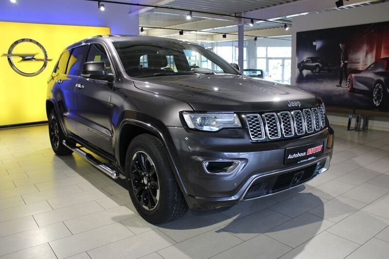 Grau Gebraucht 2020 Jeep Grand Cherokee Overland SUV | 34.490 € (Fairer Preis) - Bild 1/4
