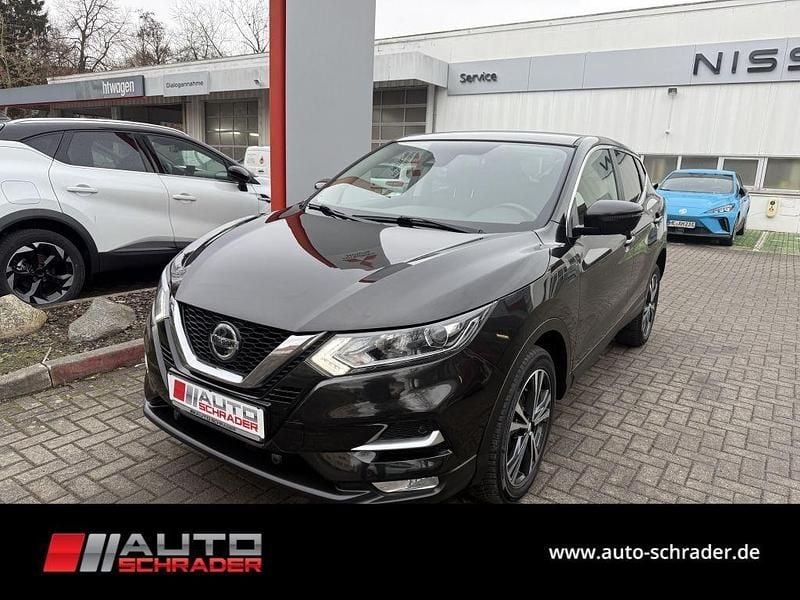 Gebraucht Nissan Qashqai N-Connecta 150 PS (110 kW) 2019 Schwarz SUV