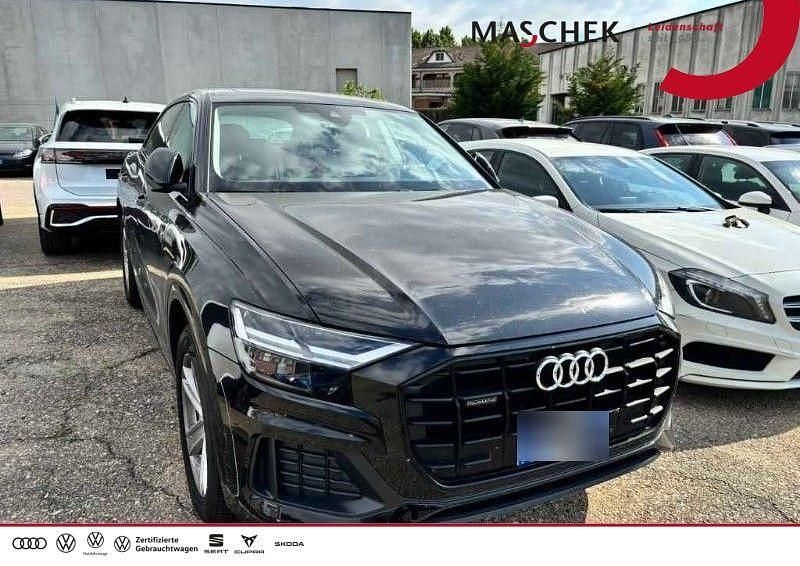 Mythosschwarz metallic Gebraucht 2022 Audi Q8 Ambiente SUV | 49.840 € - Bild 1/4