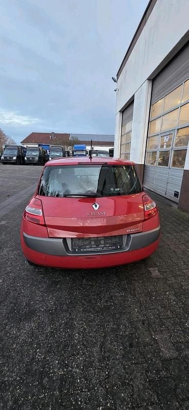 Gebraucht Renault Mégane II 131 PS (96 kW) 2006 Rot Kleinwagen