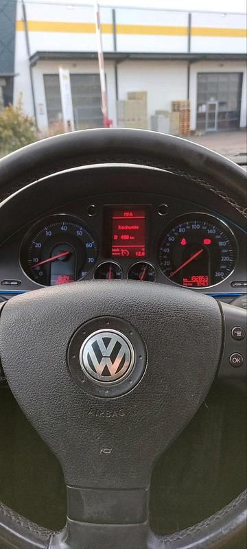 Gebraucht VW Passat Trendline 122 PS (89 kW) 2008 Silber Limousine