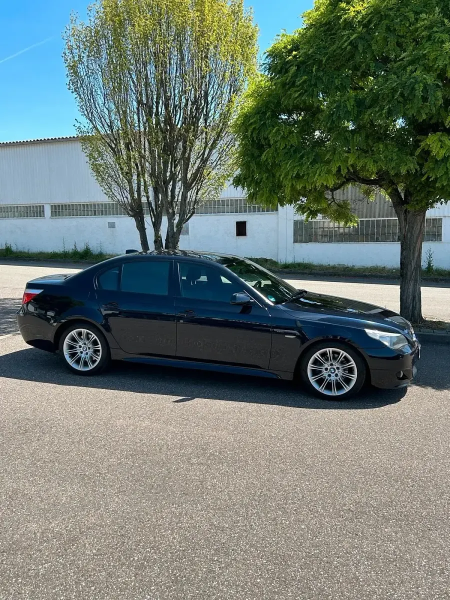 Gebraucht BMW 523 M Sport 2005 Schwarz Limousine