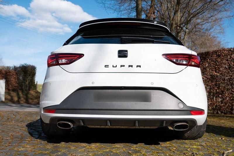 Usata Seat Leon CUPRA 360 CV (264 kW) 2016 Bianco Utilitaria