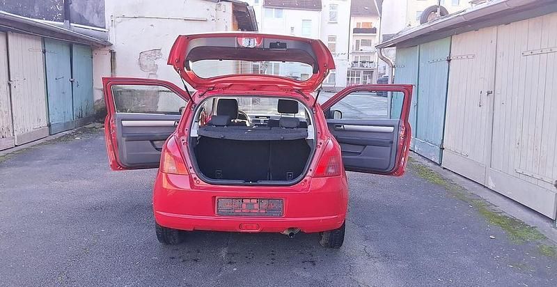 Gebraucht Suzuki Swift Comfort 92 PS (67 kW) 2007 Rot Kleinwagen