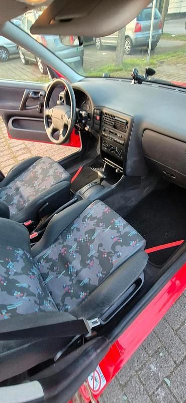 Gebraucht VW Polo 75 PS (55 kW) 2000 Rot Limousine