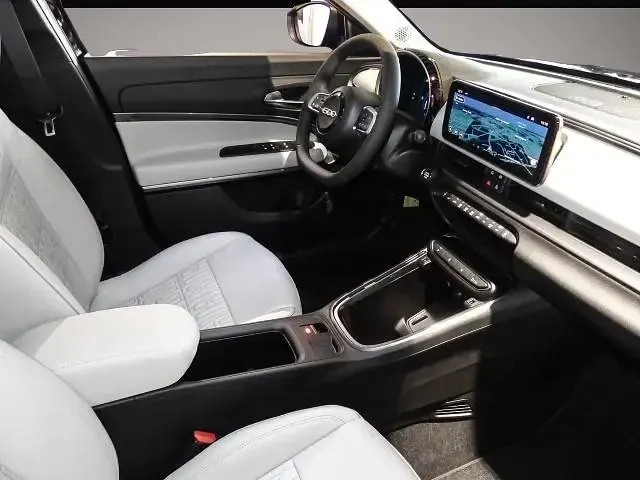 Gebraucht Fiat 600 La Prima 145 PS (106 kW) 2025 Manufacturer SUV