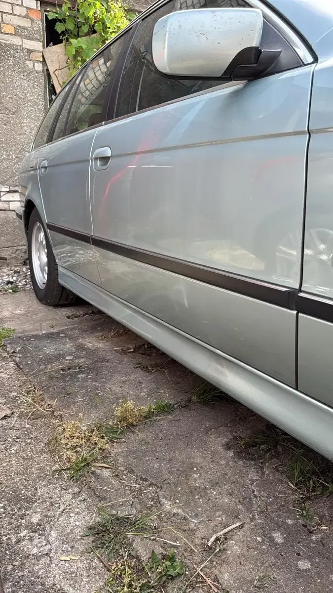 Gebraucht BMW 523 170 PS (125 kW) 1998 Grün Kombi