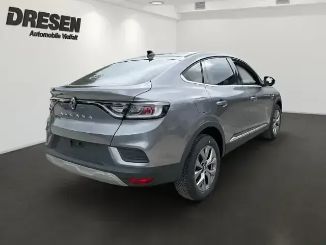 Neu Renault Arkana Techno 140 PS (102 kW) 2025 Grau SUV
