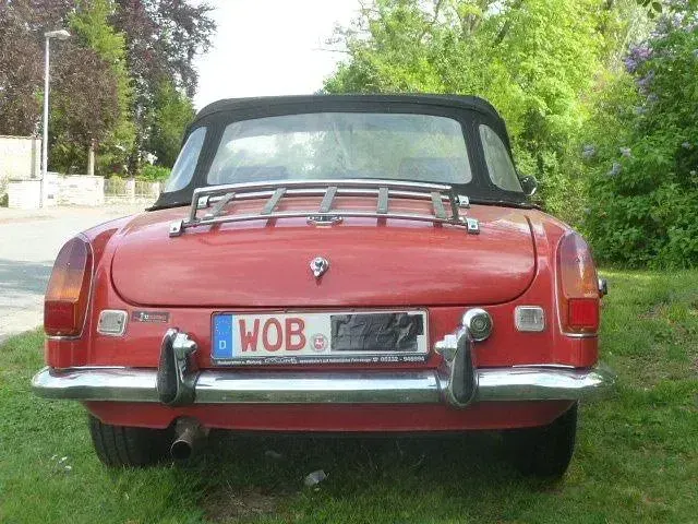 Käytetty MG B 95 HP (69 kW) 1971 Punainen Avoauto