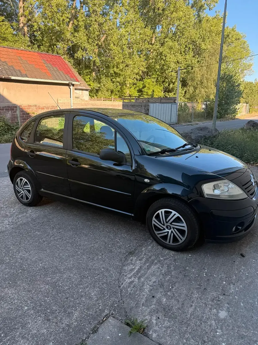 Gebraucht Citroën C3 60 PS (44 kW) 2005 Schwarz Kleinwagen