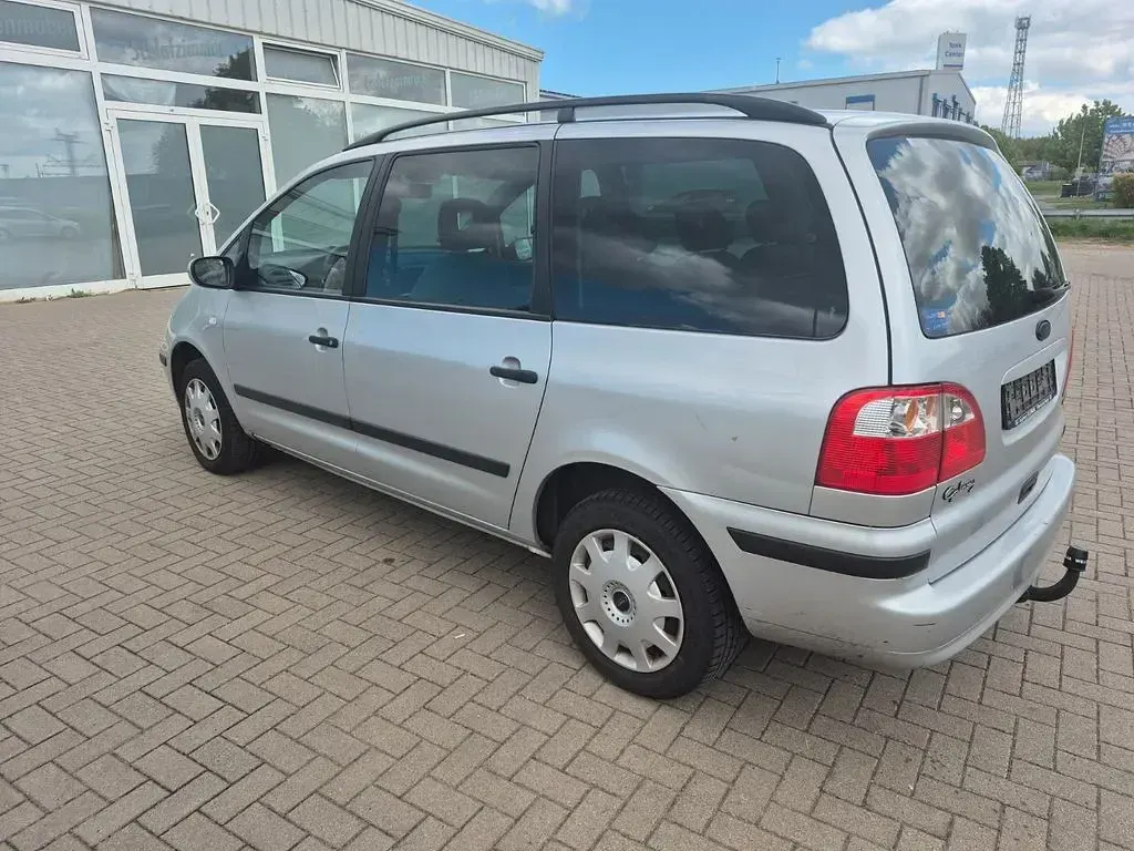 Gebraucht Ford Galaxy Ghia 140 PS (102 kW) 2005 Grau Van / Kleinbus