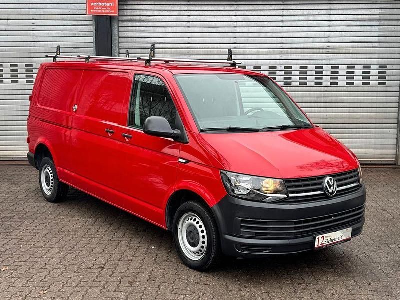 Gebraucht VW Transporter 102 PS (75 kW) 2017 Rot Van