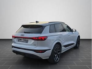 Gebraucht Audi e-tron Business 314 kW (428 PS) 2026 Weiß (gletscherweiss) SUV