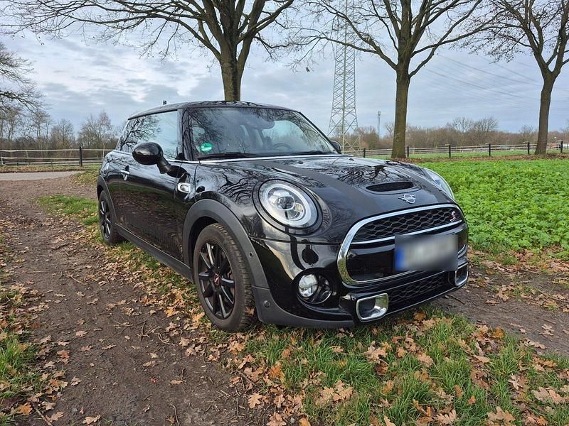 Käytetty Mini Cooper S 192 HP (141 kW) 2019 Musta Viistoperä