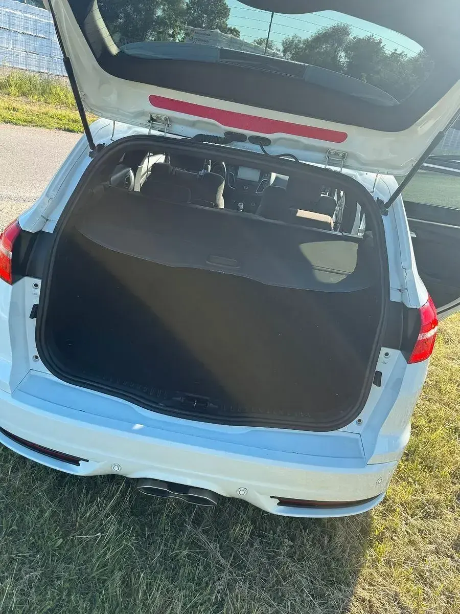 Gebraucht Ford Focus ST 185 PS (136 kW) 2015 Weiß Kombi