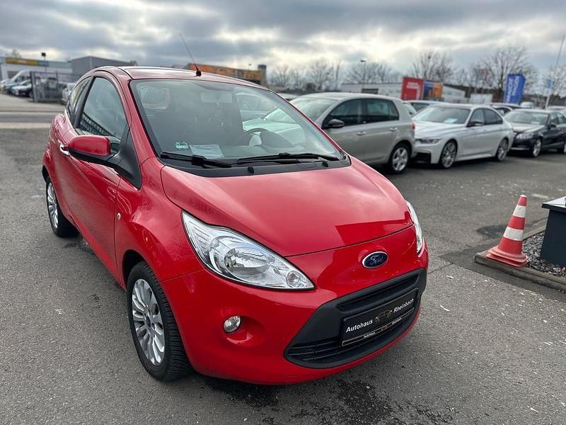 Gebraucht Ford Ka Titanium 69 PS (50 kW) 2013 Rot Kleinwagen