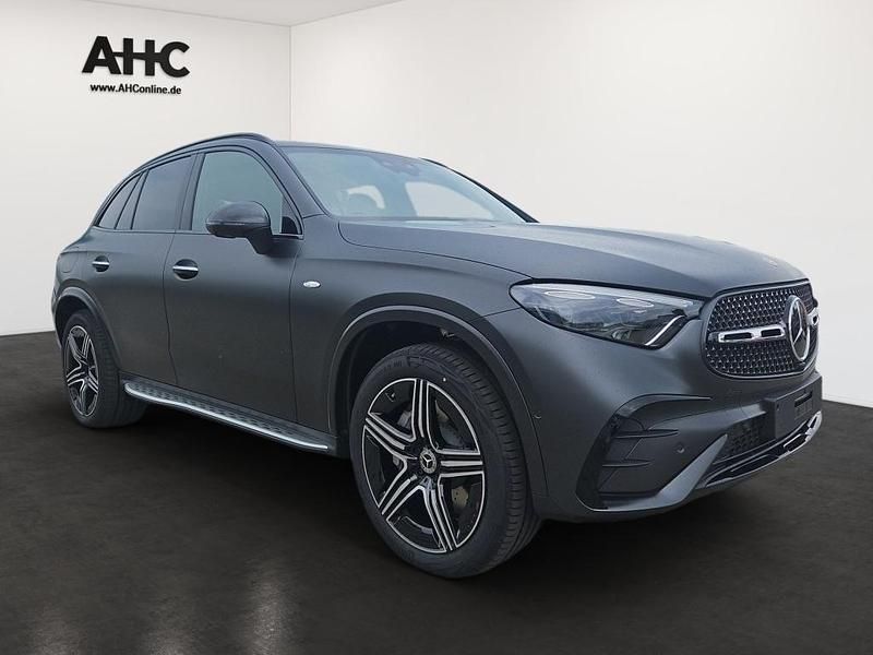 Gebraucht Mercedes GLC400d AMG 252 PS (185 kW) 2025 Grau SUV