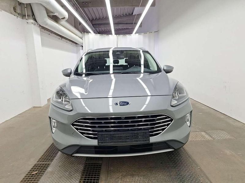 Gebraucht Ford Kuga Titanium 190 PS (139 kW) 2022 Solarsilber SUV