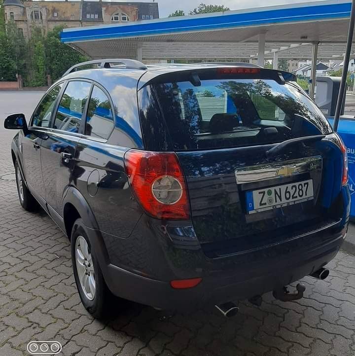 Schwarz Gebraucht 2008 Chevrolet Captiva LS SUV | 1.500 € - Bild 1/3
