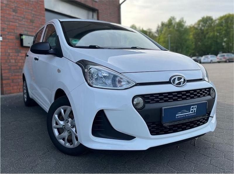 Weiß Gebraucht 2017 Hyundai i10 Kleinwagen | 5.490 € (Guter Preis) - Bild 1/4