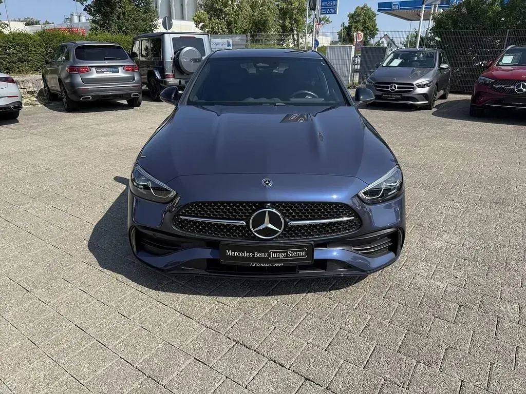 Gebraucht Mercedes C180 Edition 170 PS (125 kW) 2025 Lack sodalithblau (metallic) Limousine